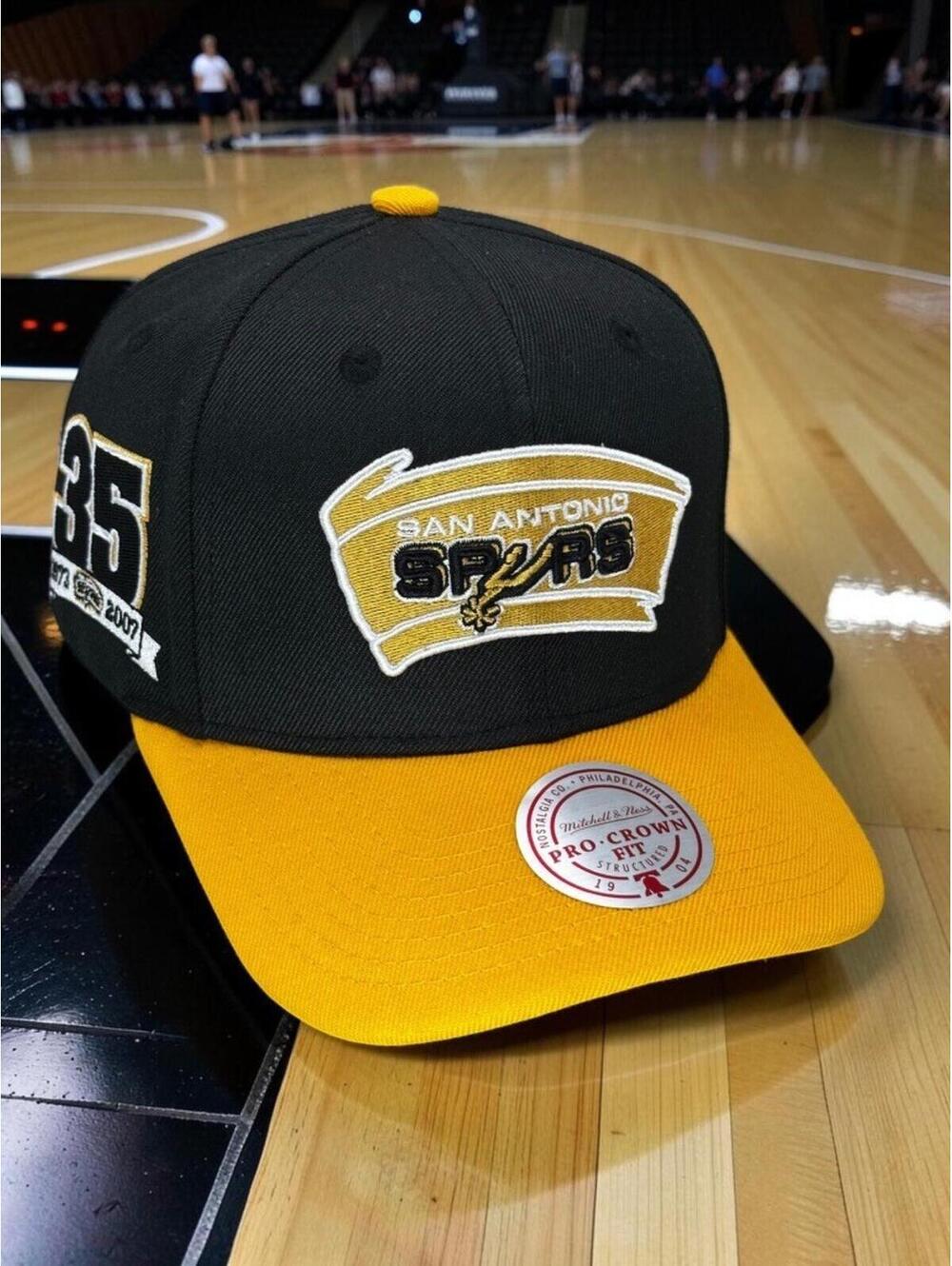 San Antonio Spurs Gold Metallic Logo Black & Yellow Pro Crown Fit M&N Snapback
